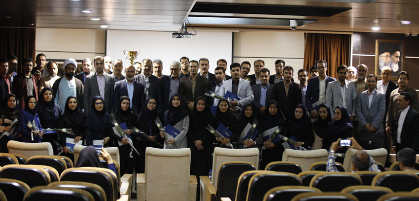 مراسم نکوداشت مقام شامخ مدرسین و تجلیل از مدرسین نمونه مراکز 